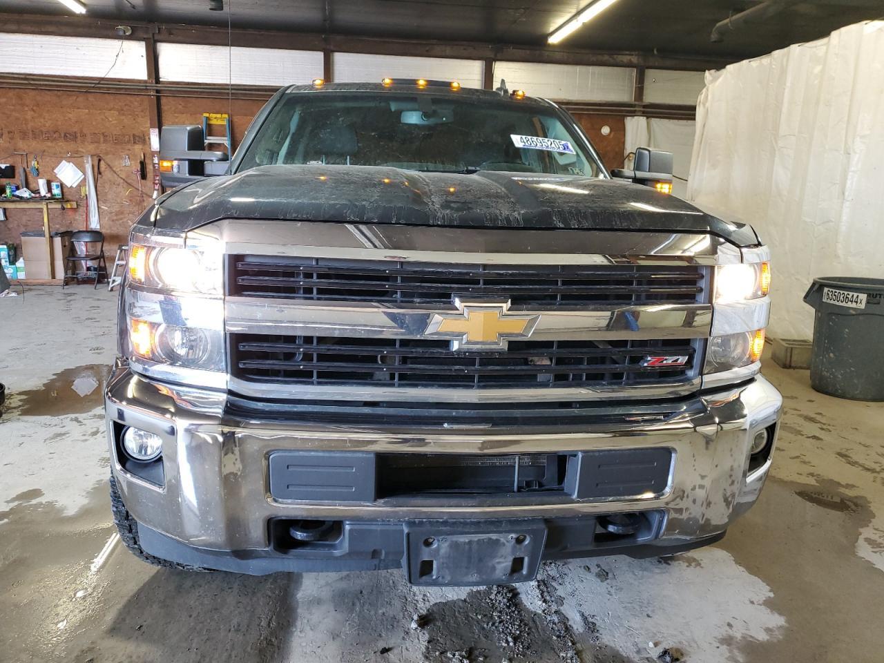 2017 CHEVROLET SILVERADO - Image 5