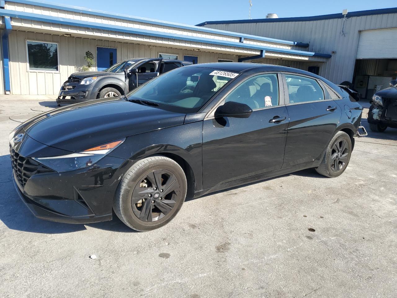 2023 HYUNDAI ELANTRA SE
