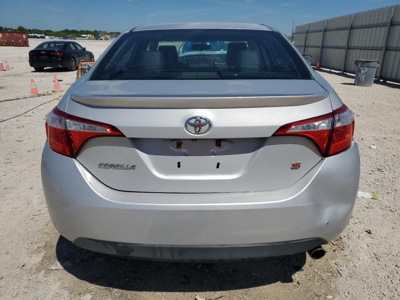 2015 TOYOTA COROLLA L - Фото 6