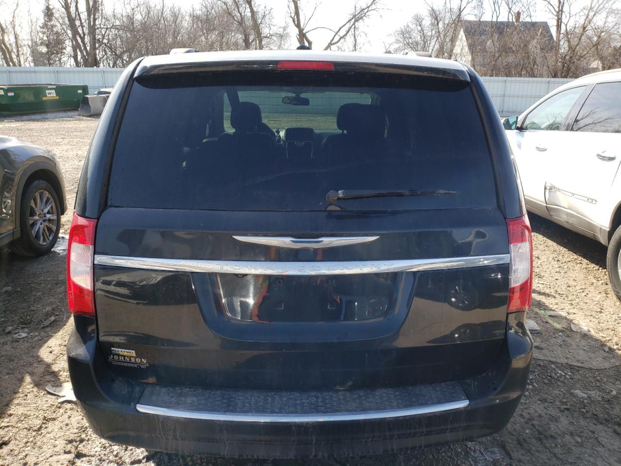 2014 CHRYSLER TOWN & COU - Фото 6
