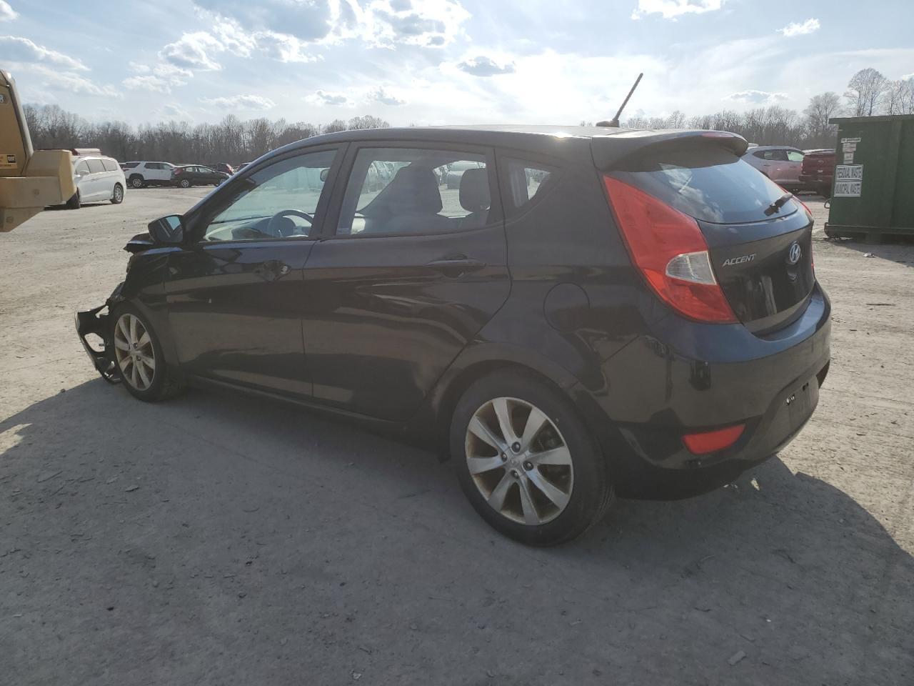 2012 HYUNDAI ACCENT GLS - Фото 2