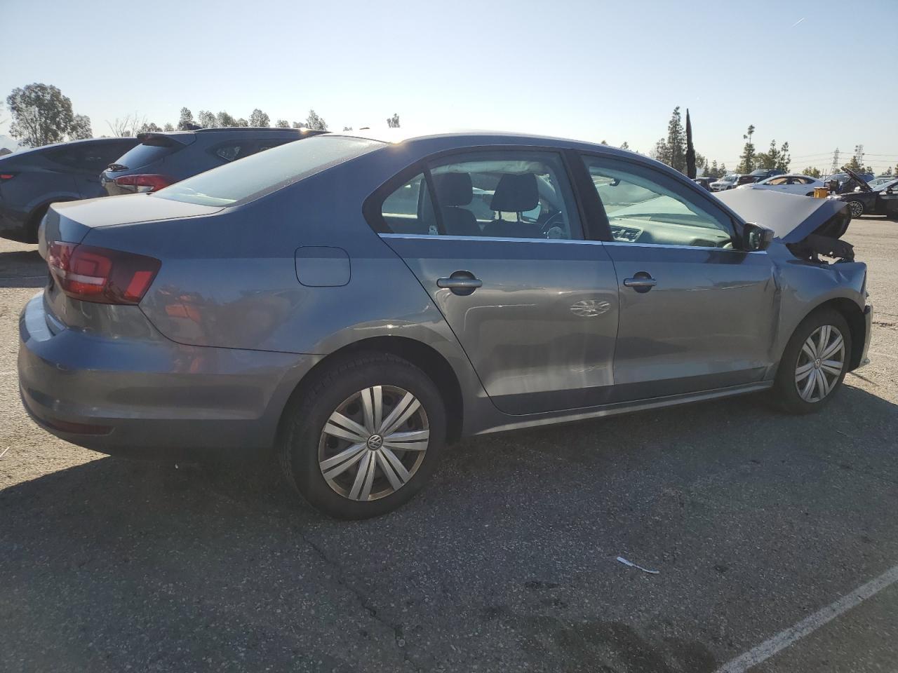 2017 VOLKSWAGEN JETTA S - Фото 3