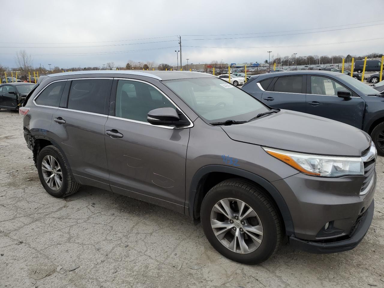 2015 TOYOTA HIGHLANDER - Фото 4
