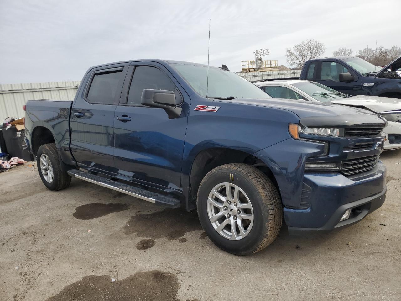 2019 CHEVROLET SILVERADO - Фото 4