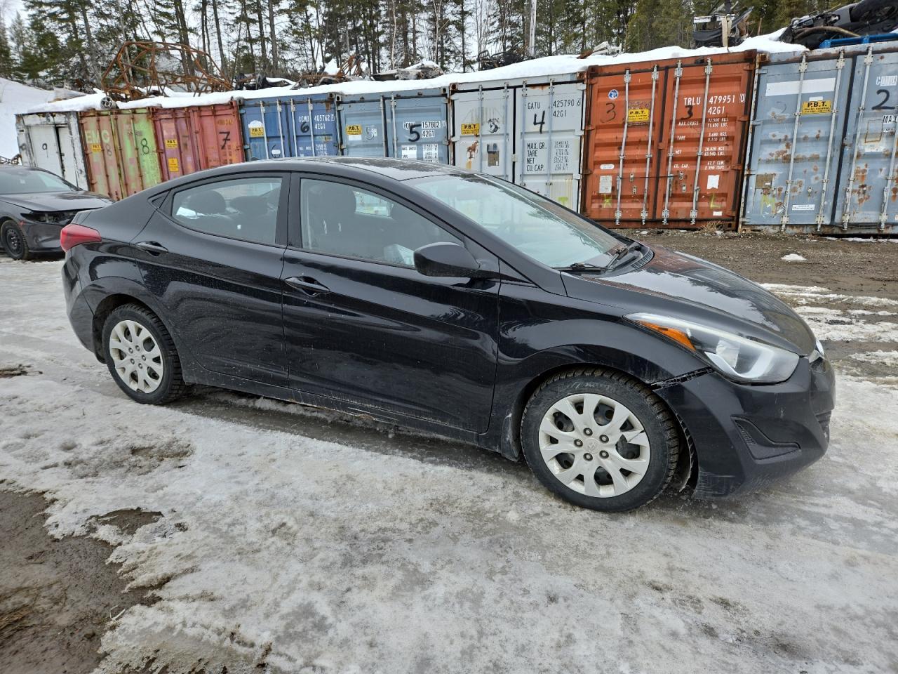 2015 HYUNDAI ELANTRA SE - Image 4