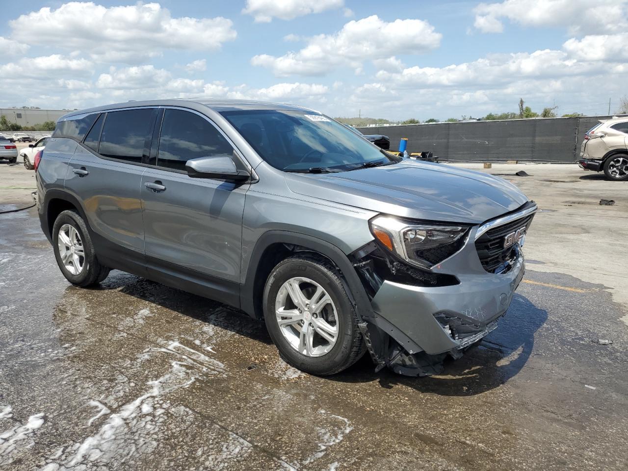 2018 GMC TERRAIN SL - Image 4