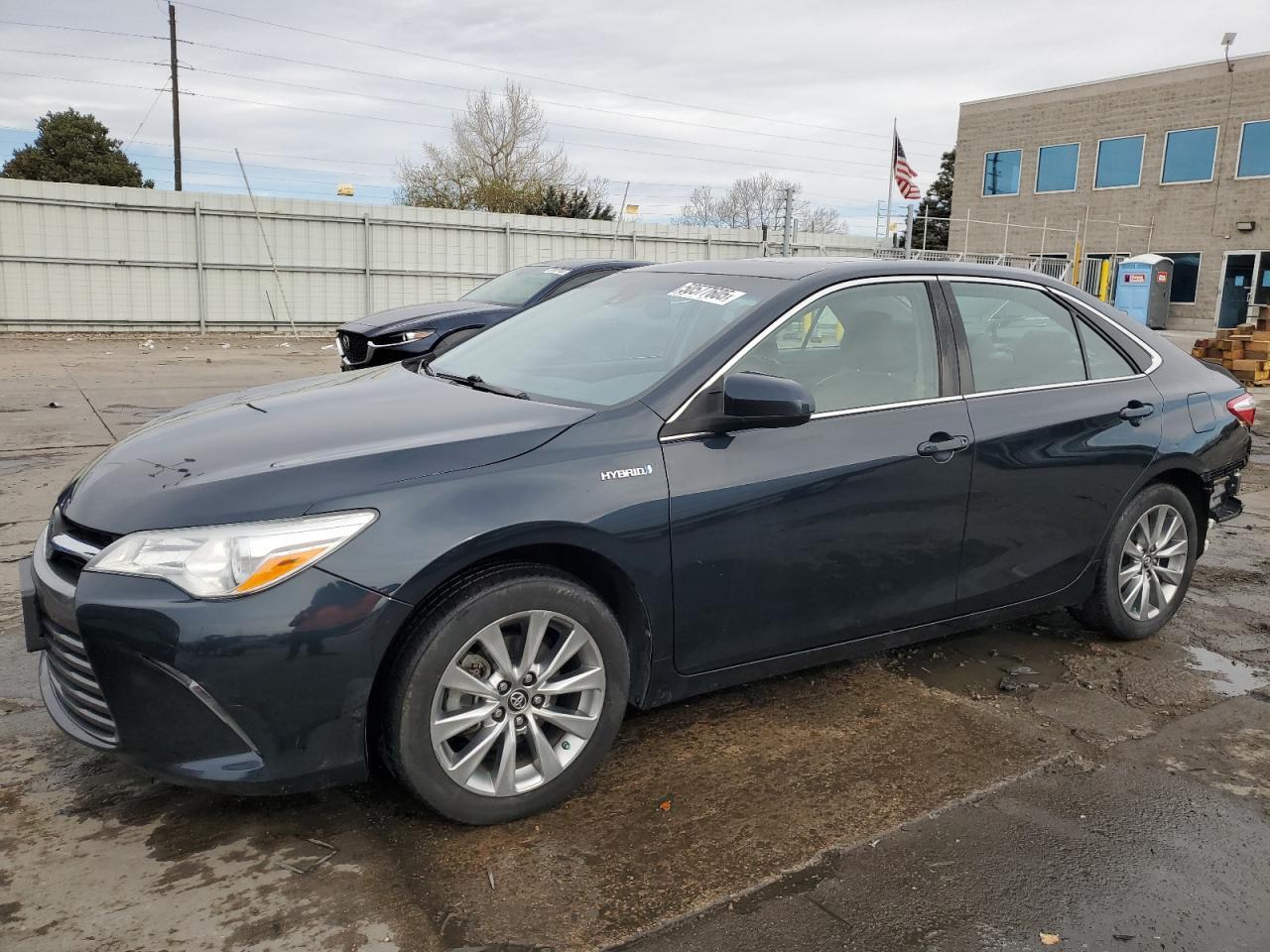2017 TOYOTA CAMRY HYBR