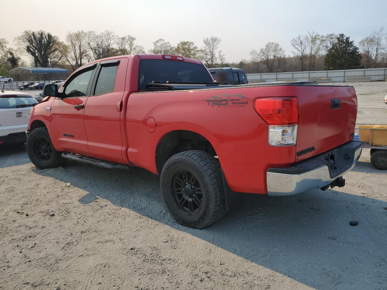 2011 TOYOTA TUNDRA DOU - Фото 2