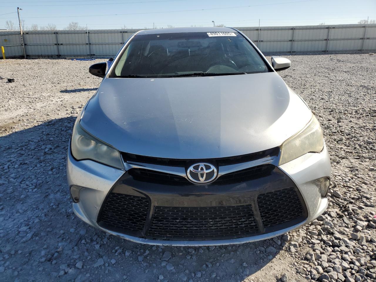 2015 TOYOTA CAMRY LE - Фото 5