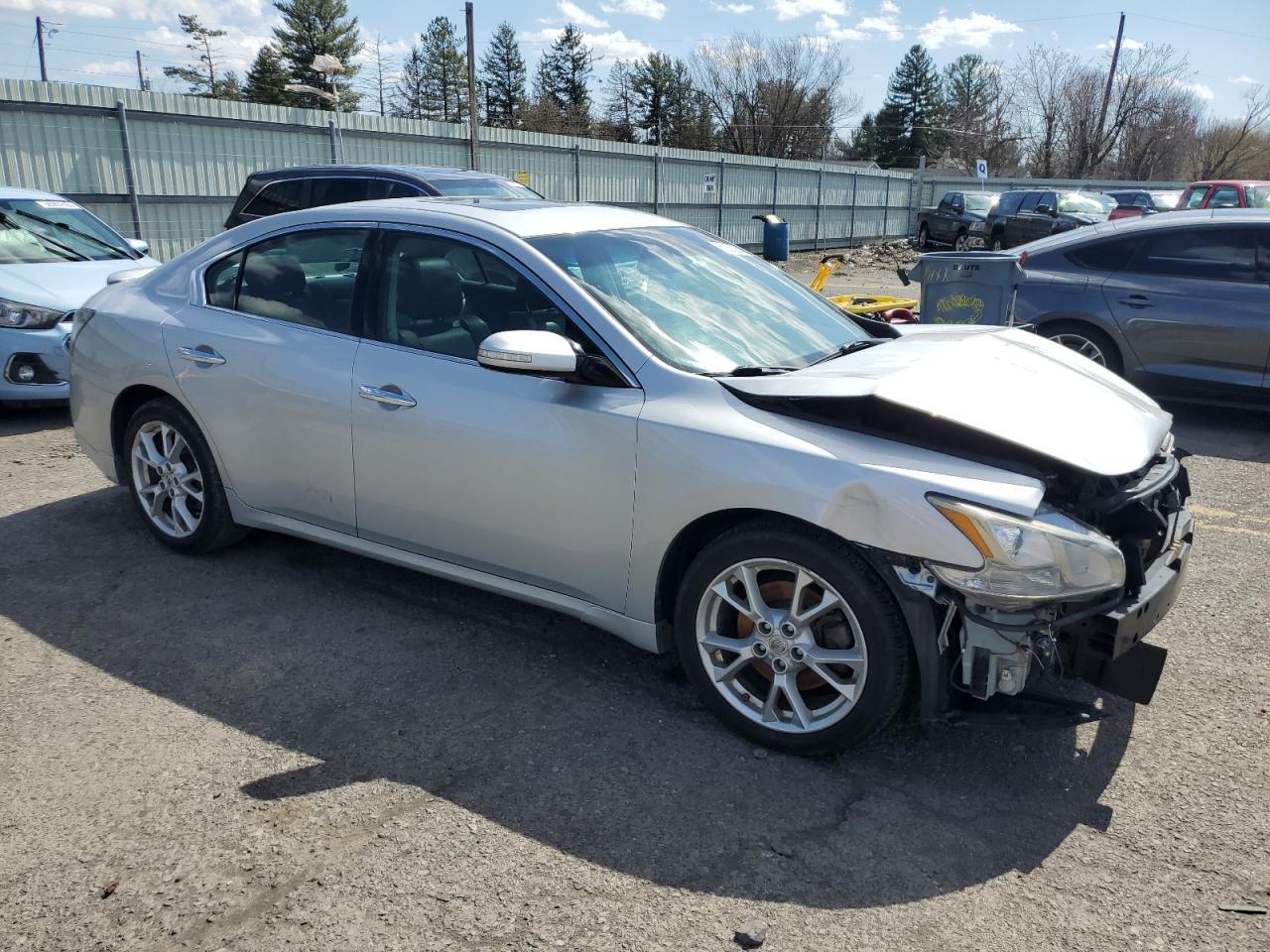 2013 NISSAN MAXIMA S - Image 4