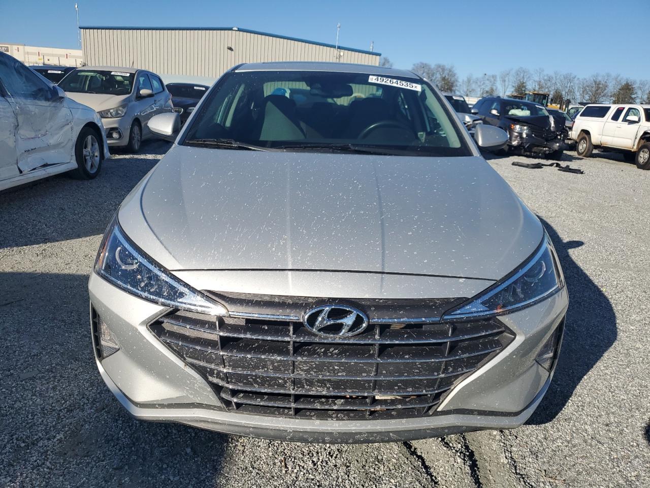 2019 HYUNDAI ELANTRA SE - Фото 5