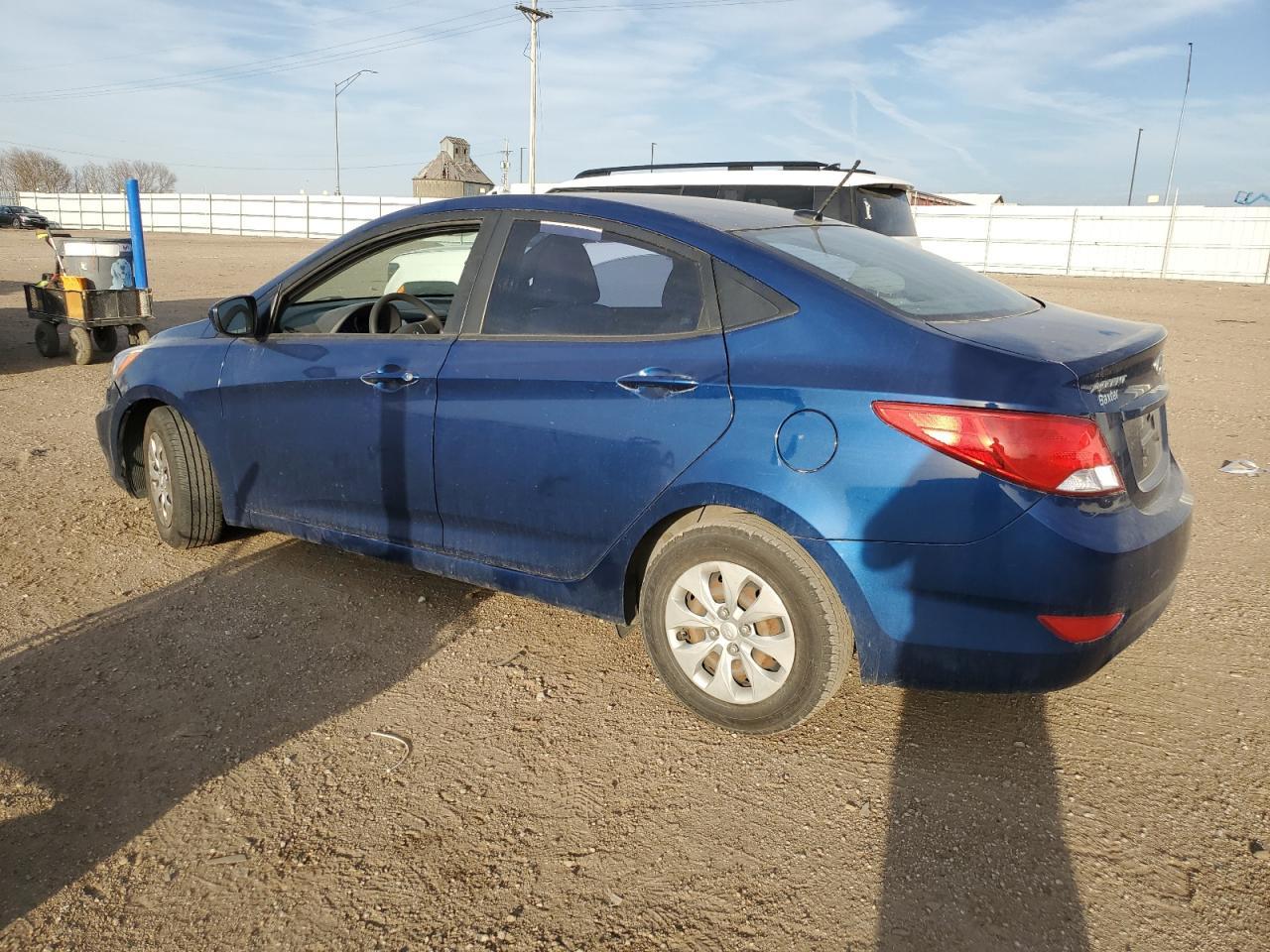 2017 HYUNDAI ACCENT SE - Фото 2