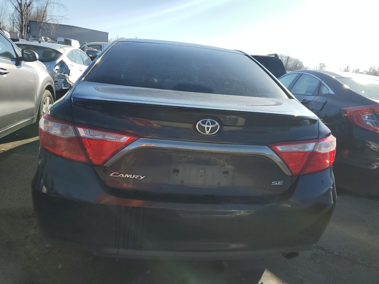 2017 TOYOTA CAMRY LE - Image 6