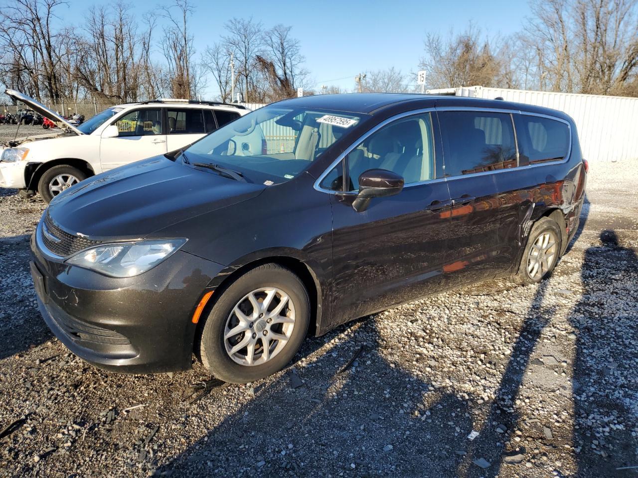 2017 CHRYSLER PACIFICA T
