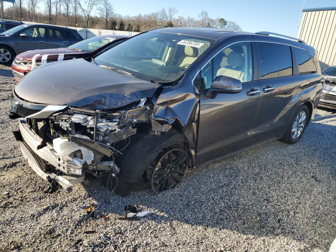 2023 TOYOTA SIENNA LIM