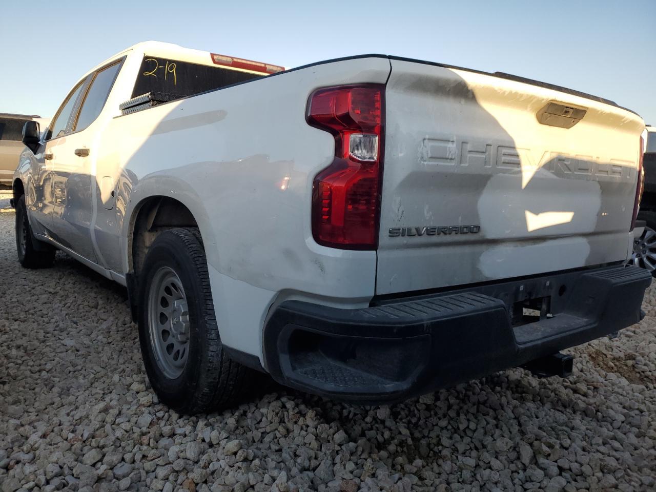 2021 CHEVROLET SILVERADO - Фото 2