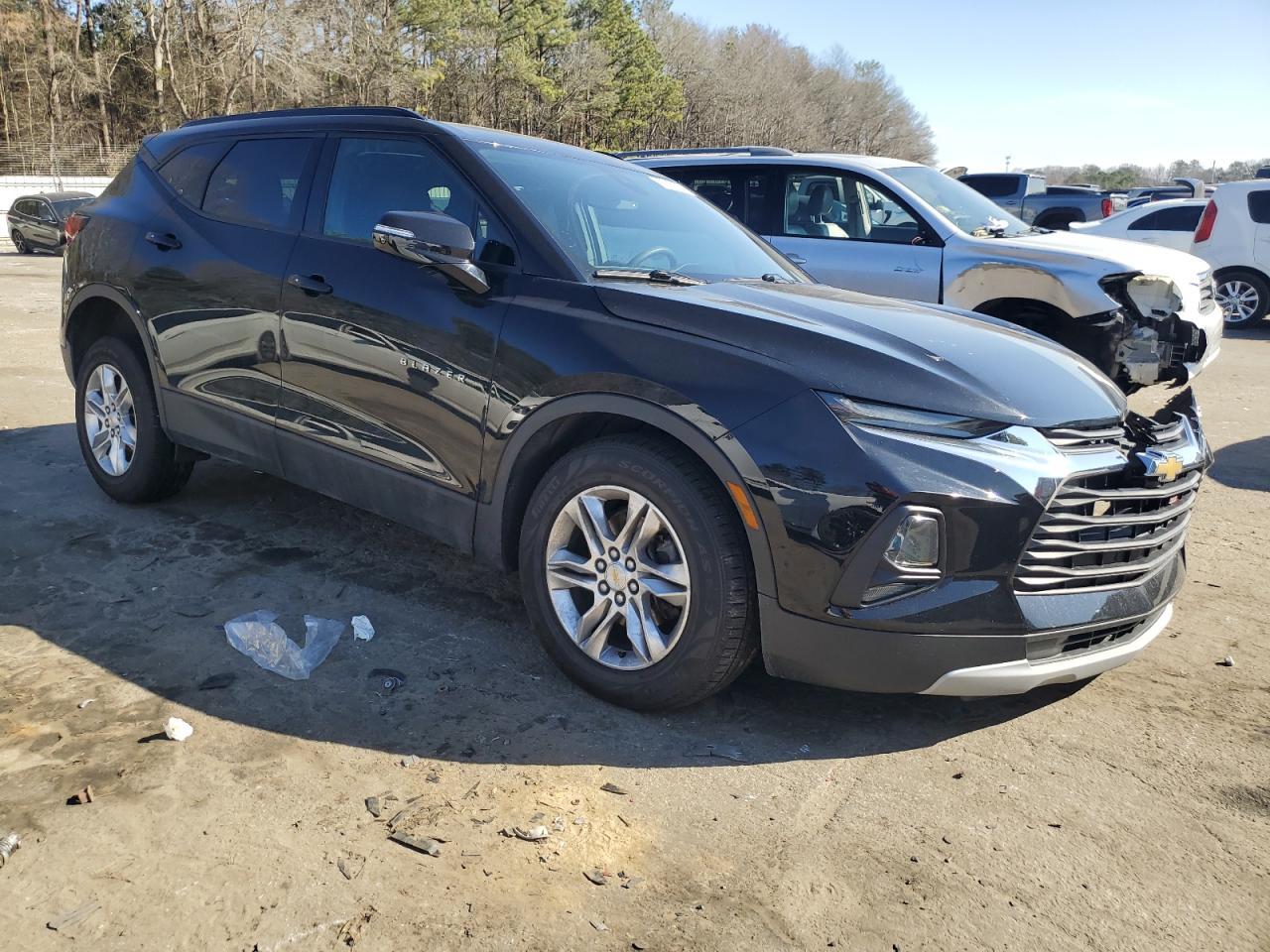2021 CHEVROLET BLAZER 2LT - Image 4