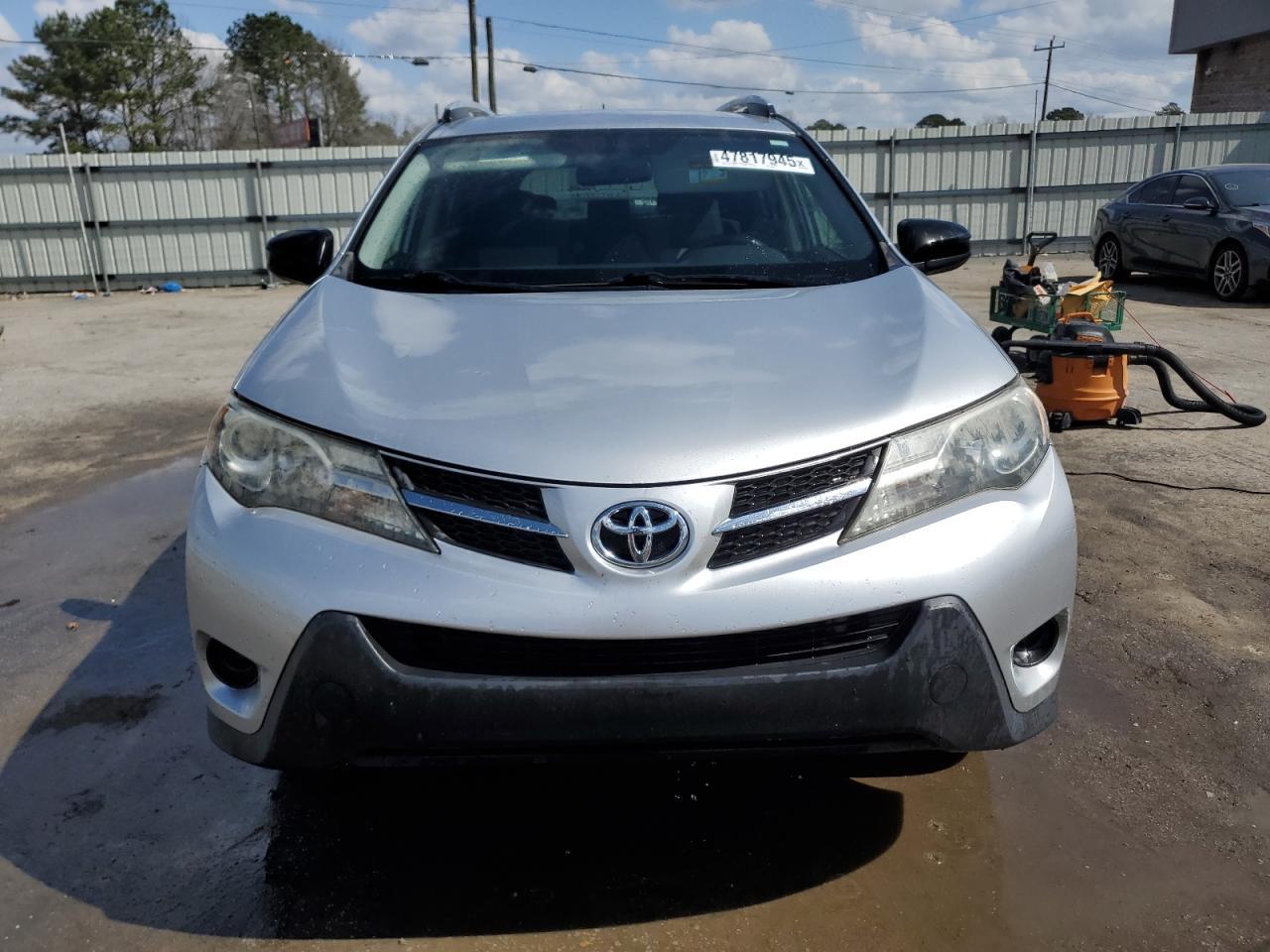 2015 TOYOTA RAV4 LE - Image 5