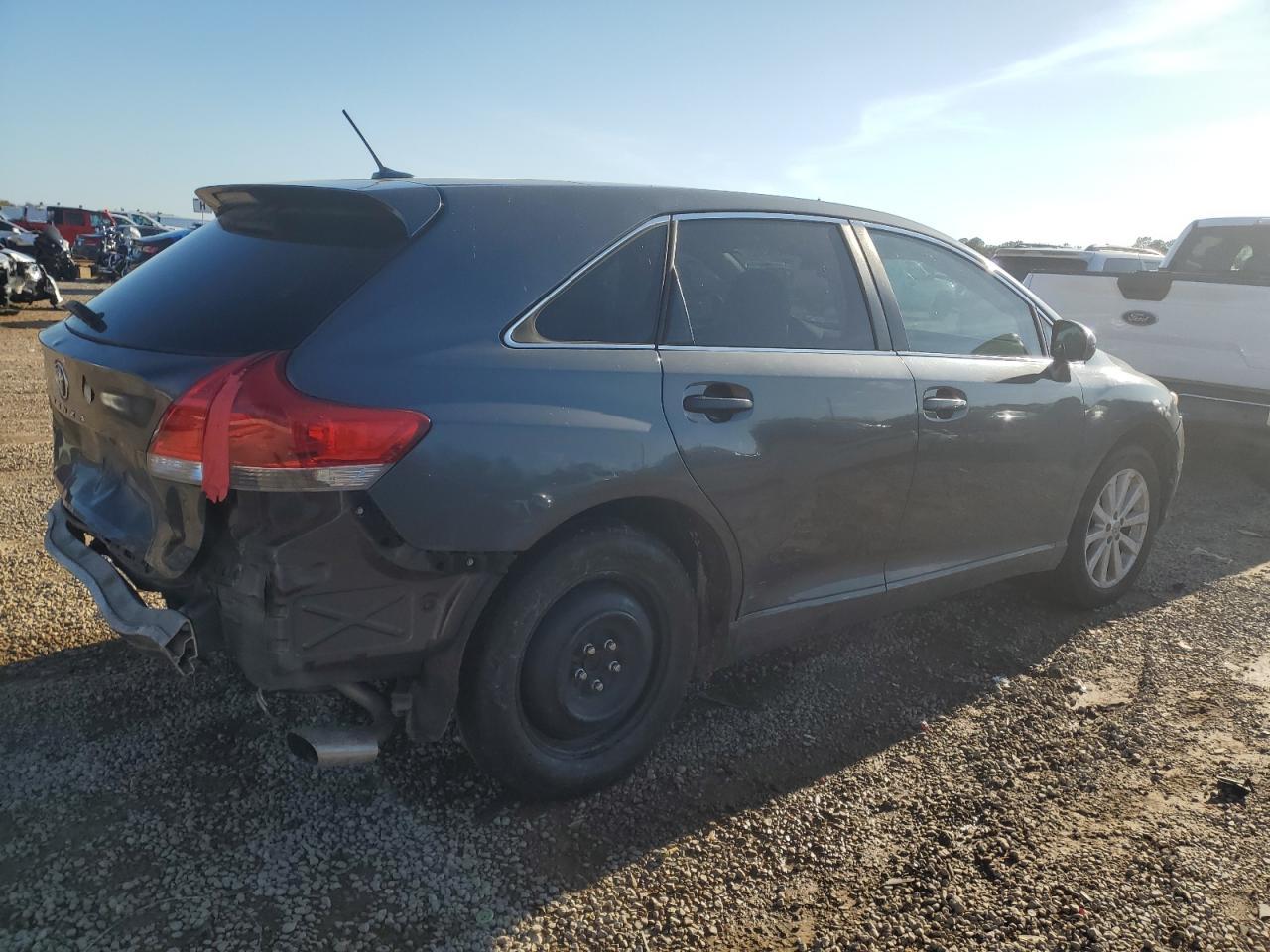 2011 TOYOTA VENZA - Image 3