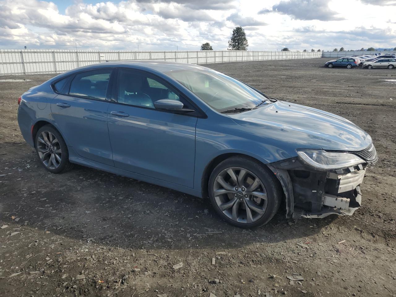 2015 CHRYSLER 200 S - Фото 4
