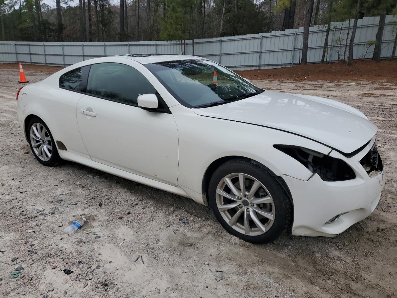 2012 INFINITI G37 BASE - Image 4
