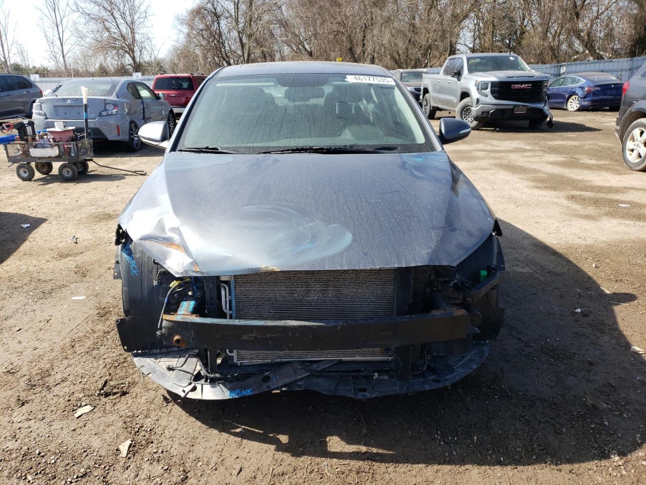 2018 HYUNDAI ELANTRA SE - Image 5