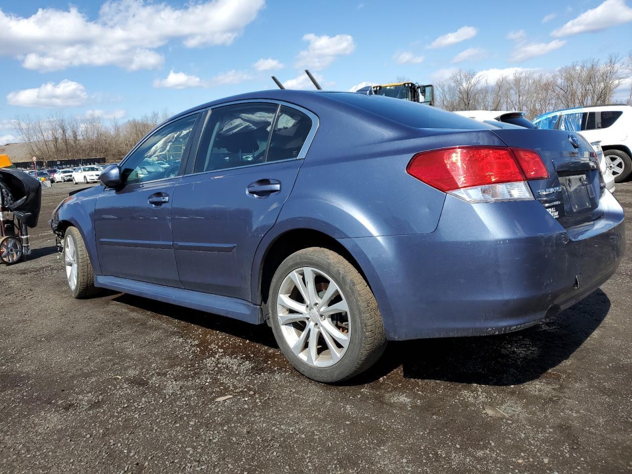 2014 SUBARU LEGACY 2.5 - Image 2