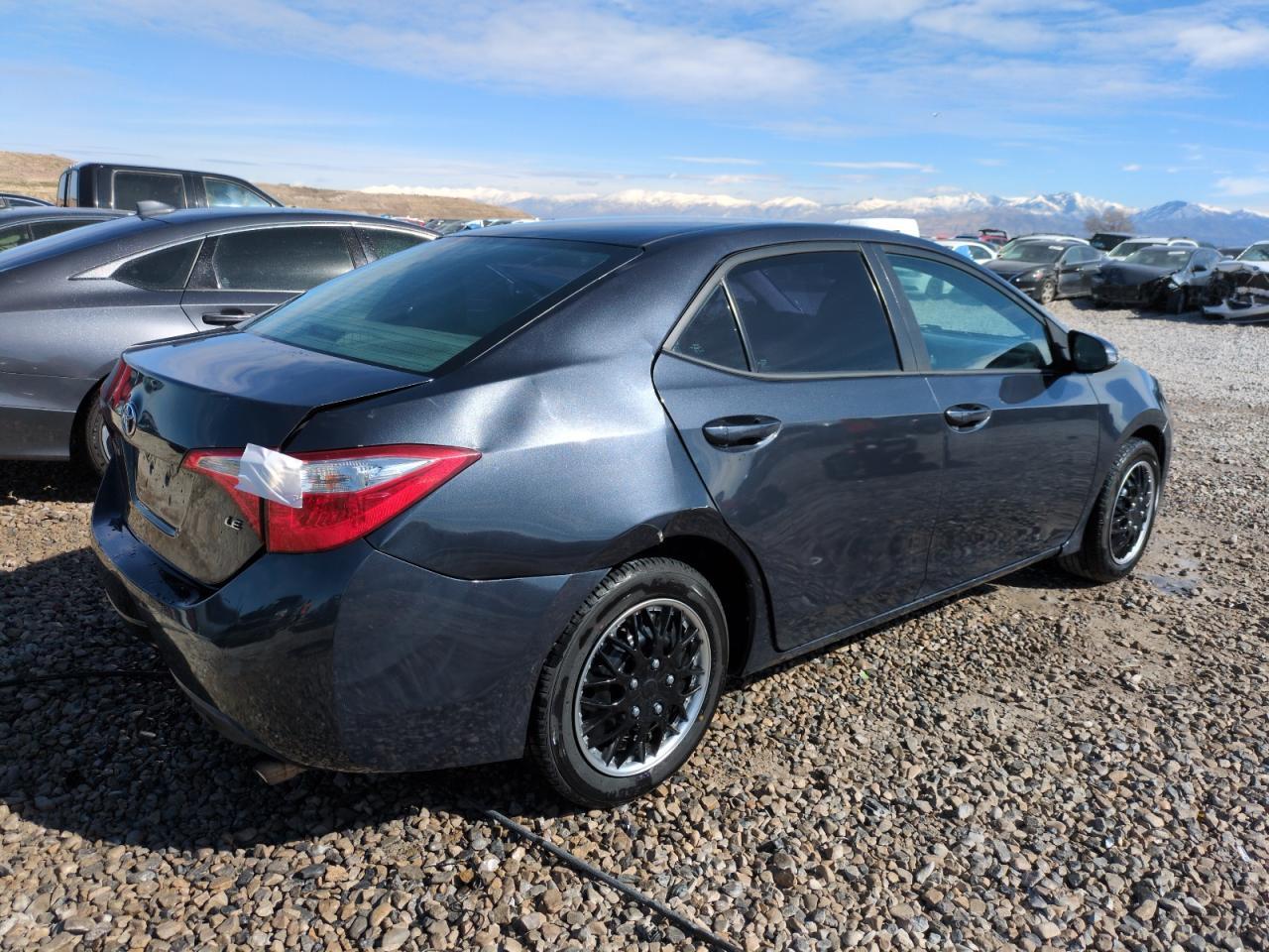 2015 TOYOTA COROLLA L - Фото 3