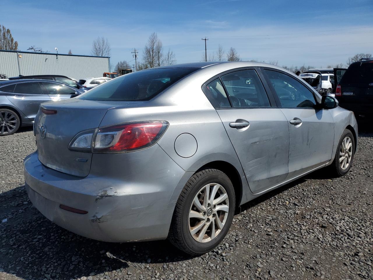 2013 MAZDA 3 I - Фото 3