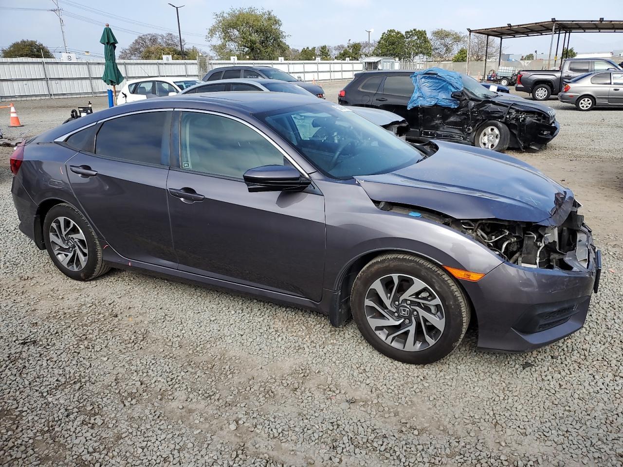 2018 HONDA CIVIC EX - Image 4