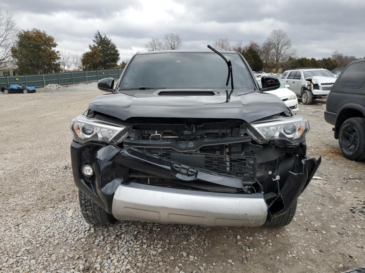 2022 TOYOTA 4RUNNER SR - Image 5