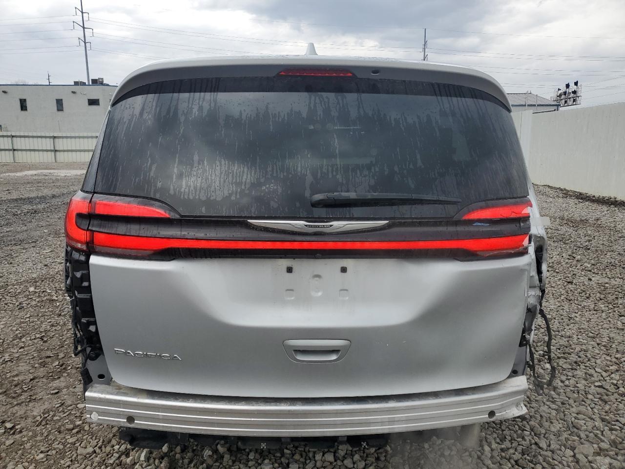 2022 CHRYSLER PACIFICA T - Image 6