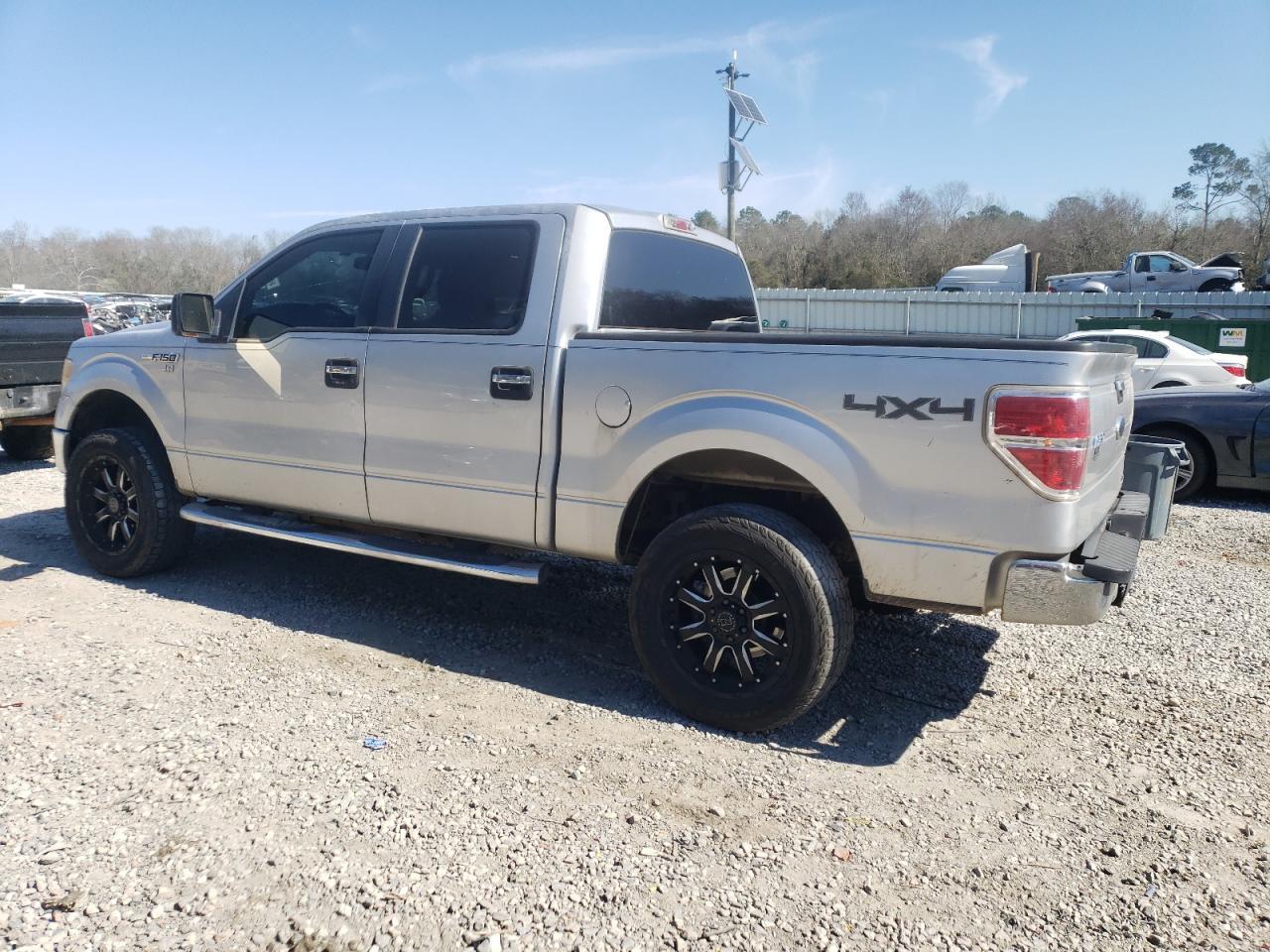 2010 FORD F150 SUPER - Image 2