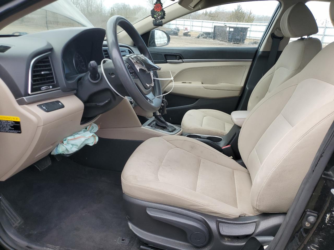 2017 HYUNDAI ELANTRA SE - Image 7