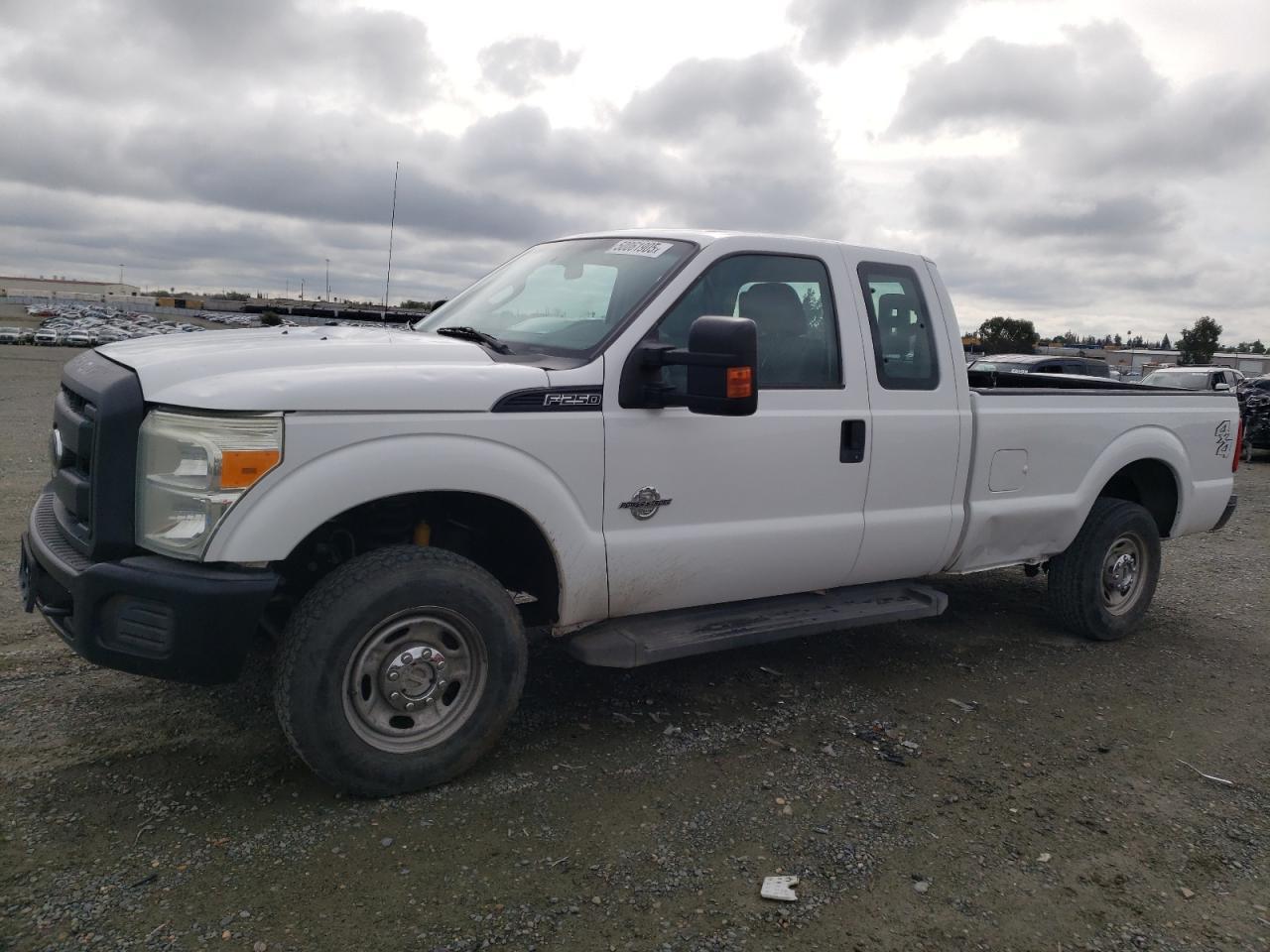 2015 FORD F250 SUPER