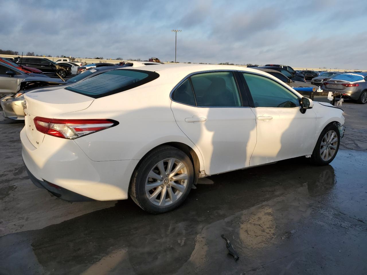 2019 TOYOTA CAMRY L - Image 3
