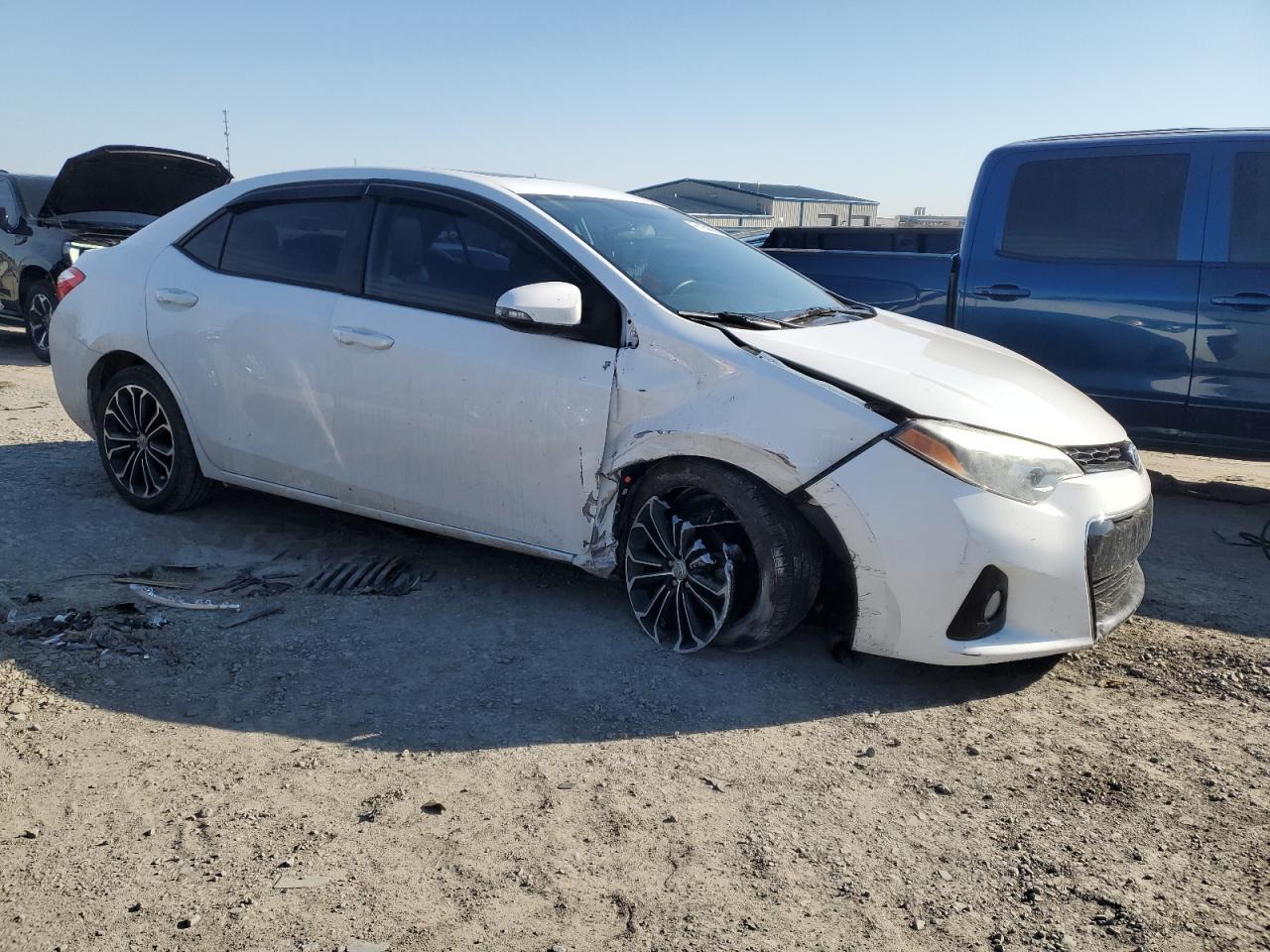 2015 TOYOTA COROLLA L - Фото 4