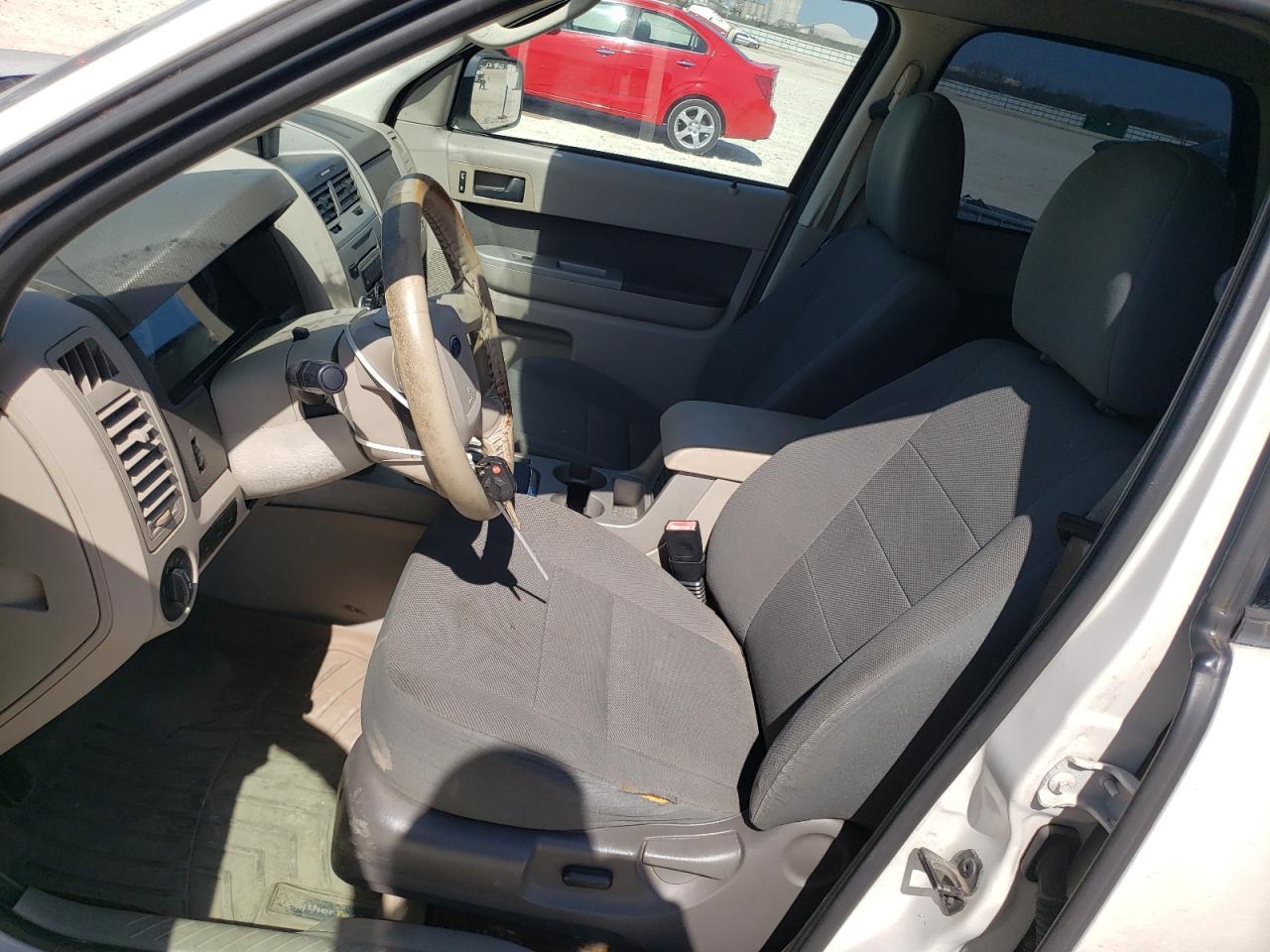 2010 FORD ESCAPE XLT - Фото 7