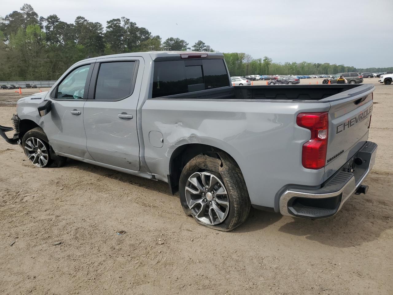 2024 CHEVROLET SILVERADO - Фото 2