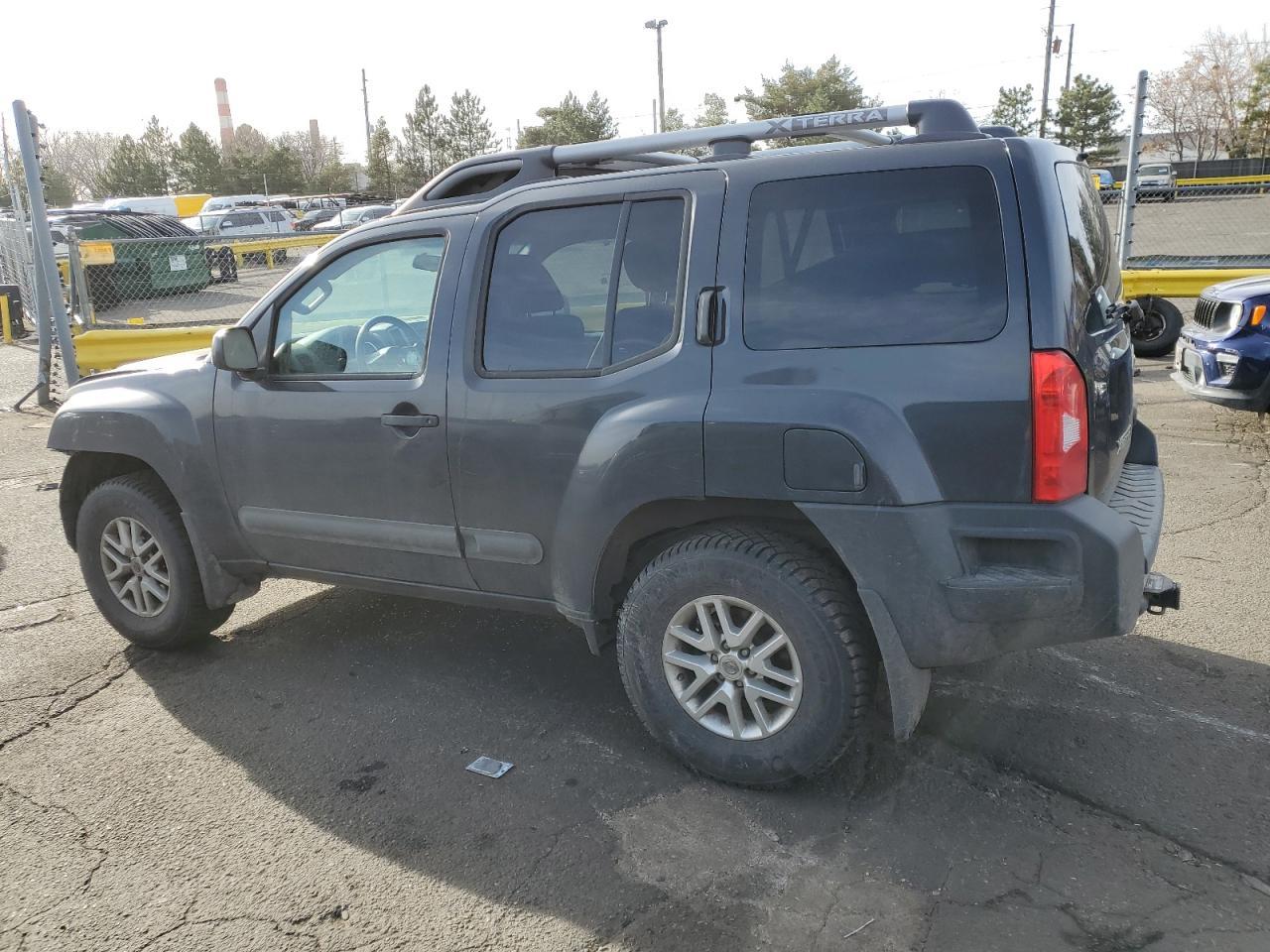 2014 NISSAN XTERRA X - Фото 2