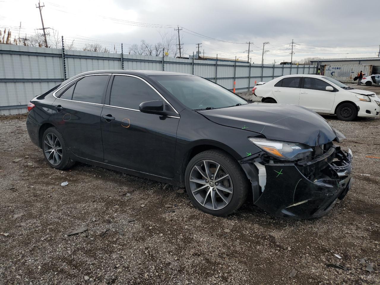 2017 TOYOTA CAMRY LE - Image 4
