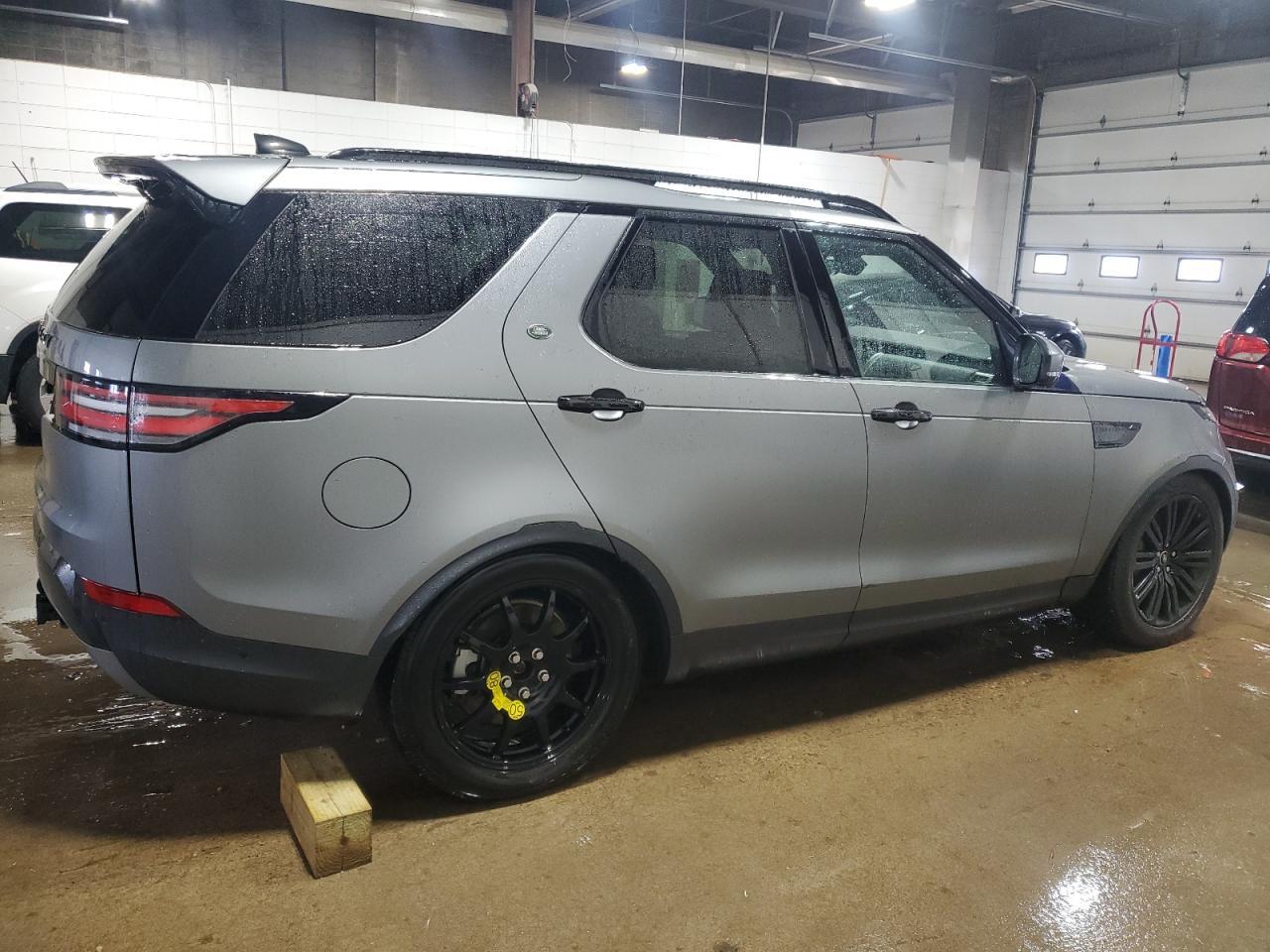 2018 LAND ROVER DISCOVERY - Image 3