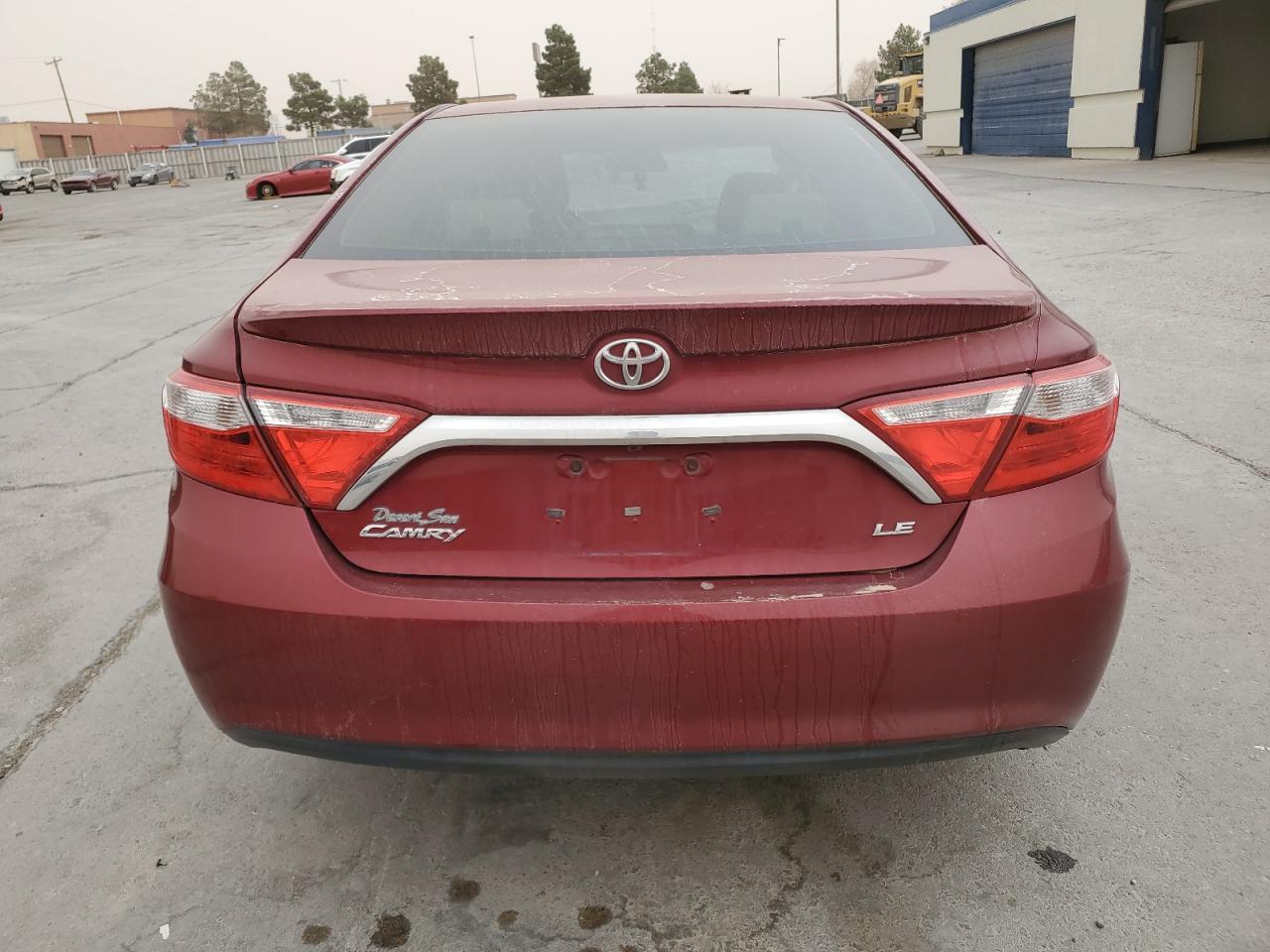 2015 TOYOTA CAMRY LE - Фото 6