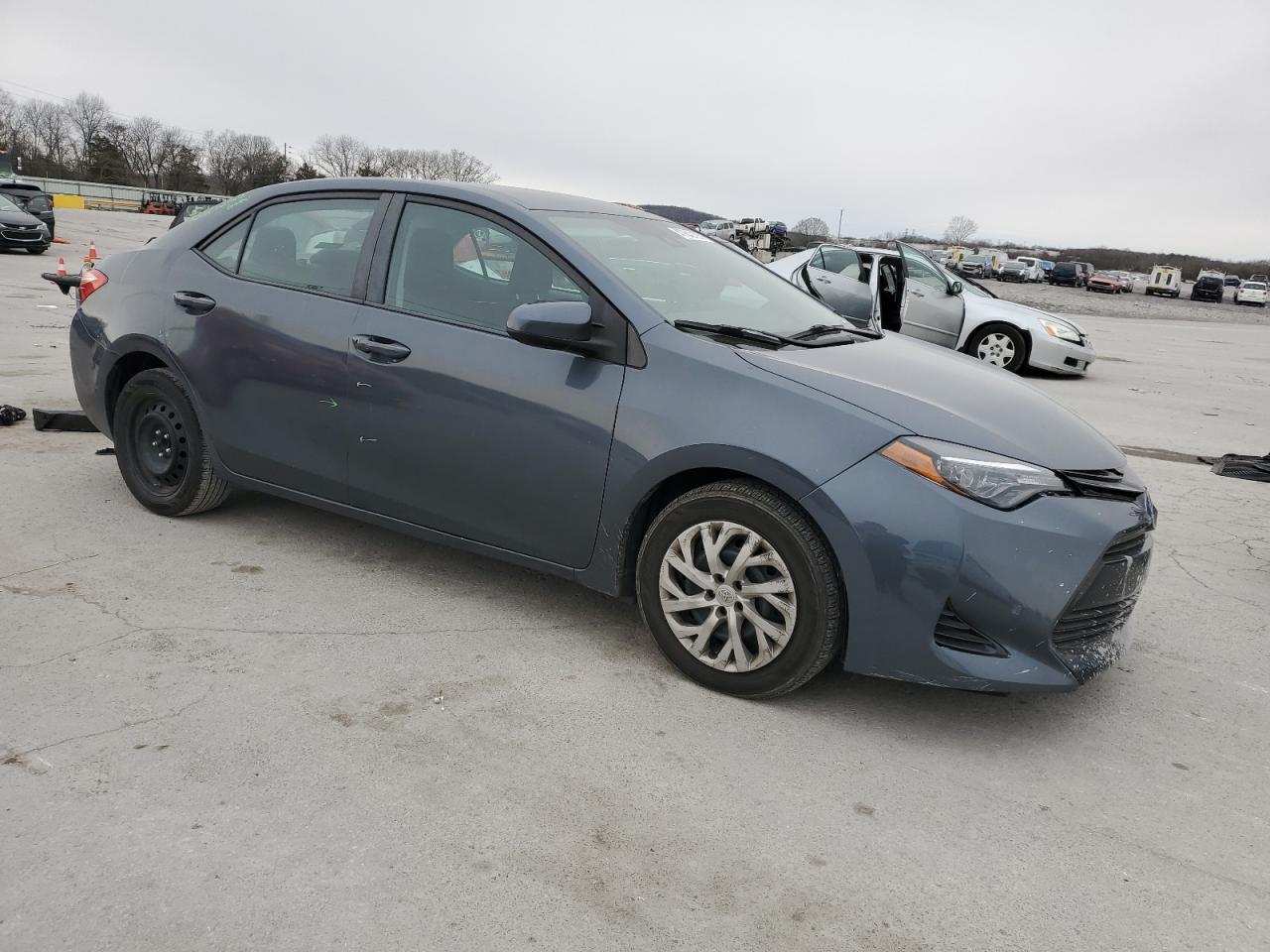 2018 TOYOTA COROLLA L - Image 4