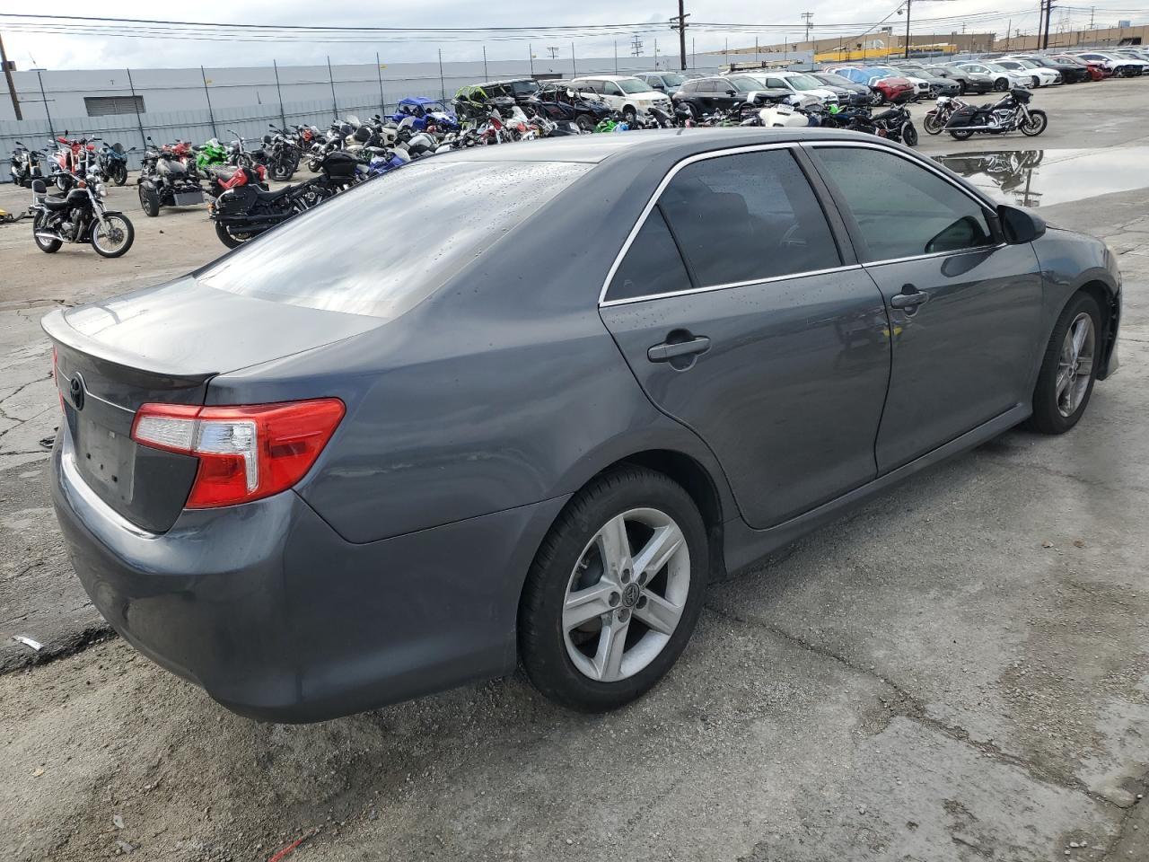 2012 TOYOTA CAMRY BASE - Image 3