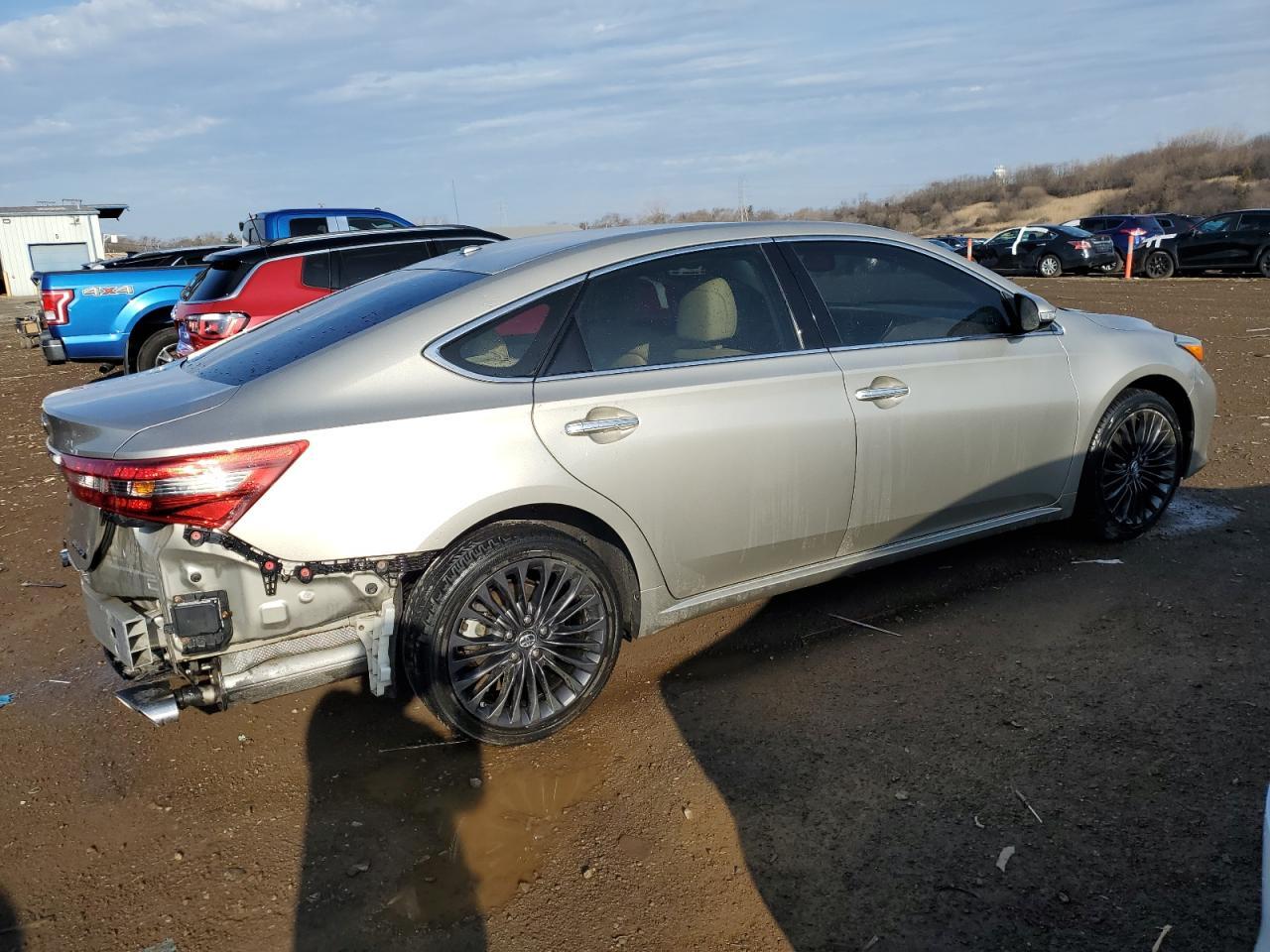 2016 TOYOTA AVALON XLE - Image 3