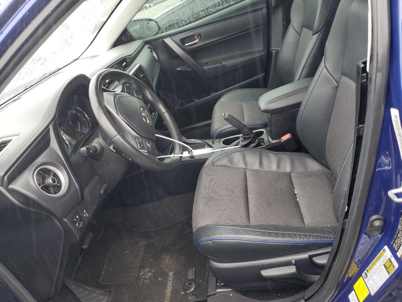 2019 TOYOTA COROLLA L - Фото 7