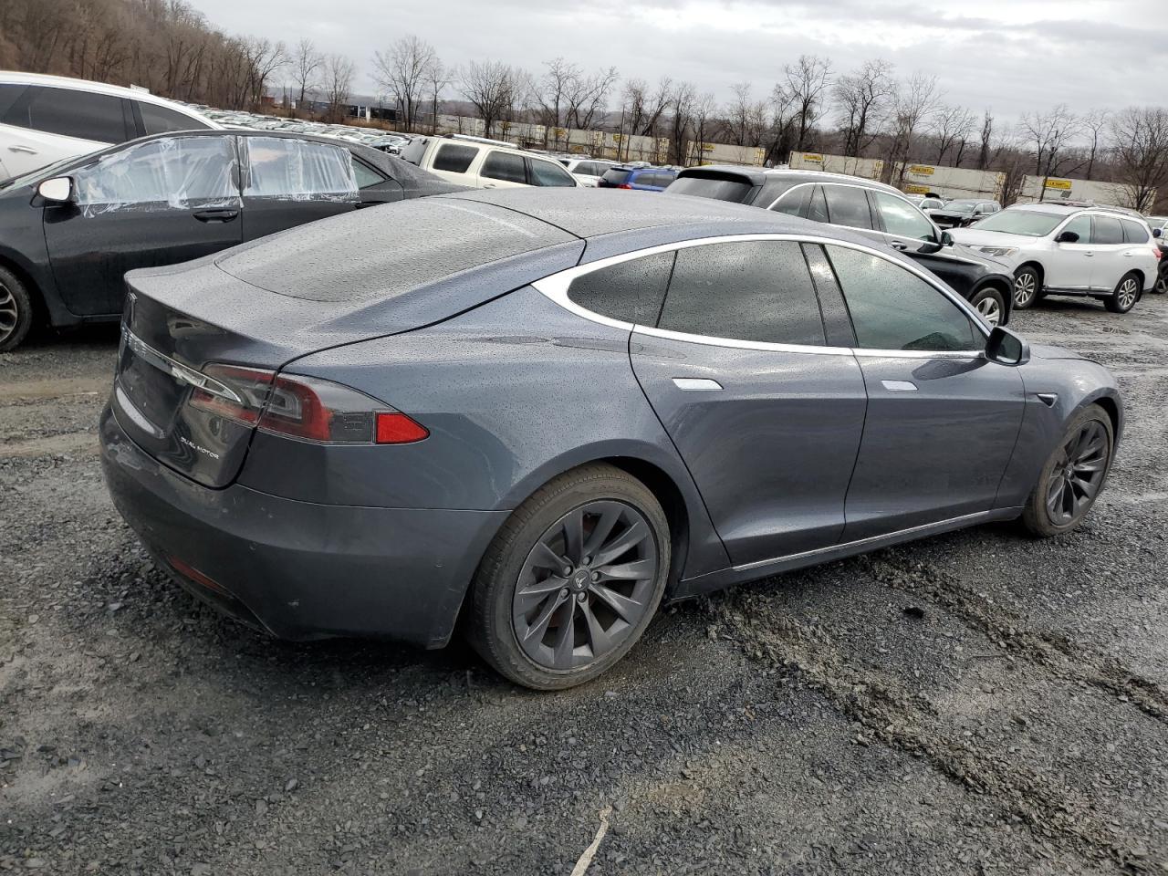 2020 TESLA MODEL S - Фото 3