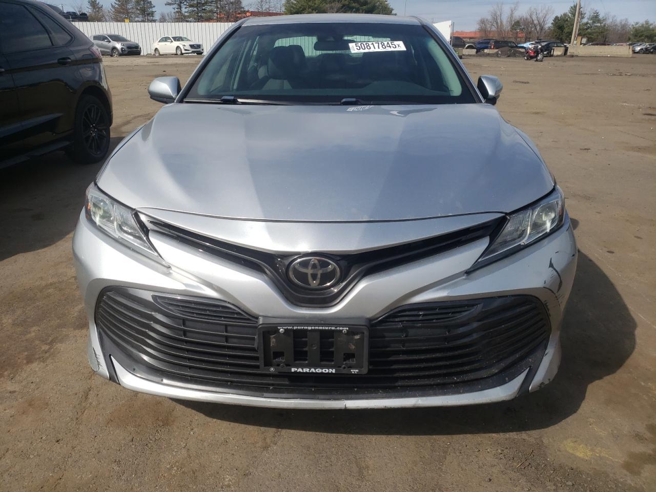 2018 TOYOTA CAMRY L - Фото 5
