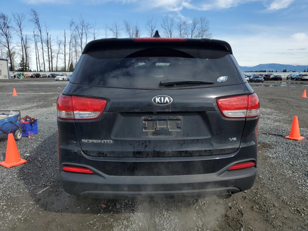 2016 KIA SORENTO LX - Image 6